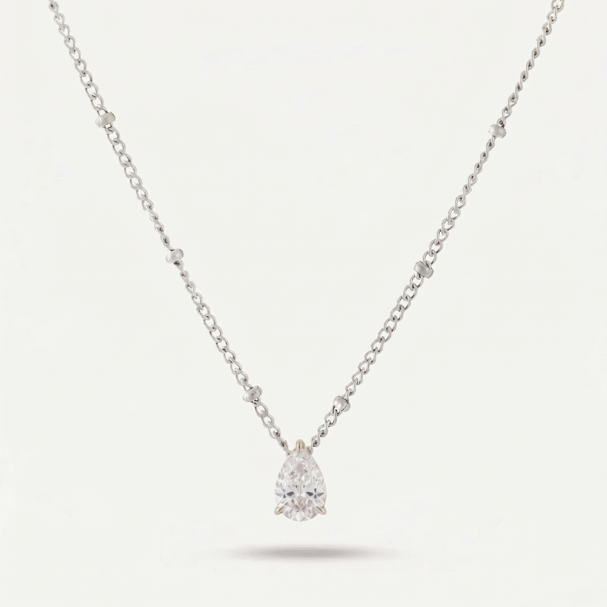 Collar Astra
