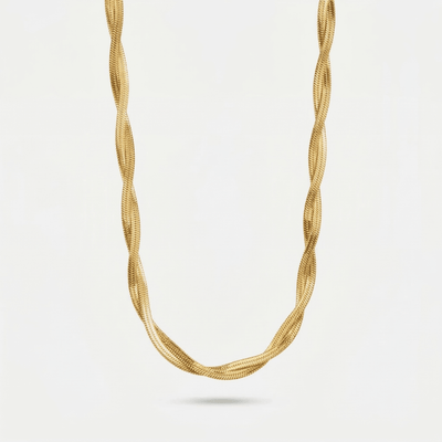 Collar con cadena retorcida