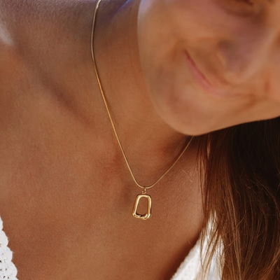 Collar Trapecio