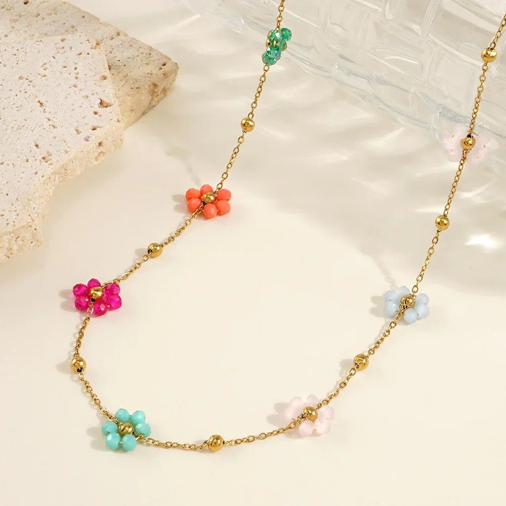 Collar Azalea Floral